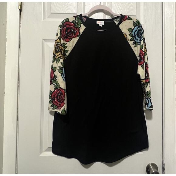 Lularoe Women's Randy Shirt Size XL Black Shirt With Multicolored Rose Sleeves - Picture 2 of 9